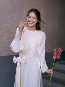 How Vietnamese Actress Ninh Dương Lan Ngọc Maintains Her Stunning Physique and Radiant Health Without Strict Dieting: Wellness Secrets for Women Over 30 - image 4