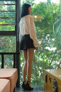 Youthful Energy: Xiao Liu in IESS Mini Pleated Skirt Collection - image 10
