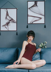 YiTuYu Art Language Vol.4286: Exploring the Visual Elegance of Tao Mo Gong Zi X in a Stunning New Photography Collection - image 11