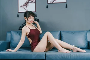 YiTuYu Art Language Vol.4286: Exploring the Visual Elegance of Tao Mo Gong Zi X in a Stunning New Photography Collection - image 5