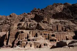 Petra: Ancient Stone-Carved Marvel of the Middle East. Explore the Mysterious Rose City. - image 7
