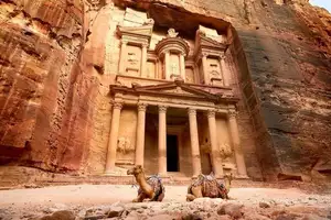 Petra: Ancient Stone-Carved Marvel of the Middle East. Explore the Mysterious Rose City. - image 9