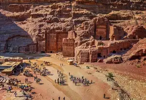 Petra: Ancient Stone-Carved Marvel of the Middle East. Explore the Mysterious Rose City. - image 5