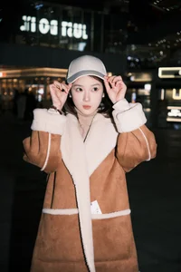 YiTuYu Art Language Vol.6308 featuring Xiao Bei: A Masterclass in Aesthetic Portraiture - image 17