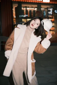YiTuYu Art Language Vol.6308 featuring Xiao Bei: A Masterclass in Aesthetic Portraiture - image 13