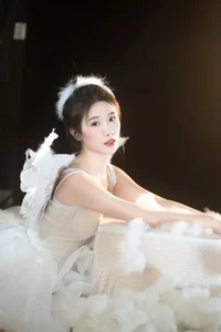 Elegant Visuals in YiTuYu Art Language Vol.6517 Featuring the Beautiful Tian Hui - image 20