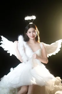 Elegant Visuals in YiTuYu Art Language Vol.6517 Featuring the Beautiful Tian Hui - image 3