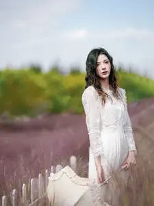 Enyyyn's Dreamy Escape in a Pink Grass Field – YiTuYu Vol.8630 - image 15