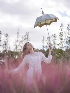 Enyyyn's Dreamy Escape in a Pink Grass Field – YiTuYu Vol.8630 - image 5