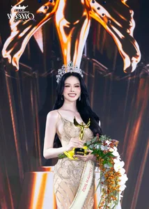 Exploring the Seductive and Elegant Wardrobe of Pageant Star Ha Tam Nhu - image 9