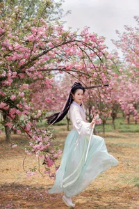 Timeless Elegance: YiTuYu Art Language Vol.7042 Zhou Mi Fan - image 10
