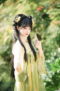 Charming Chun Jiao: Unveiling Traditional Beauty in YiTuYu Vol.8277 - image 0
