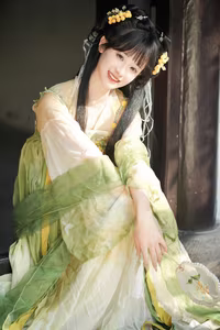 Charming Chun Jiao: Unveiling Traditional Beauty in YiTuYu Vol.8277 - image 13