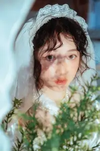 Dreamy Muse: Wang Zong Yue's Ethereal Beauty in YiTuYu Vol.8534 - image 3