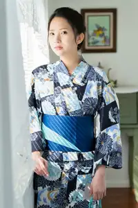 Machiyama Miho: Captivating Lingerie Beauty in a Private Moment - Tukuku - image 18