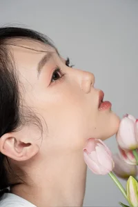 Visual Storytelling in YiTuYu Art Language Vol.5589 Featuring Lu Dan - image 3