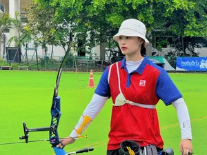 Vietnam's 'Hot Girl Archer' at Olympic Paris 2024: Stunning Everyday Style and Athletic Grace - image 1