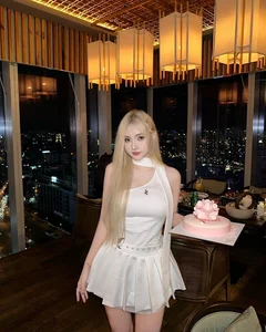 Celebrating Elegance and Rhythm: Iconic Vietnamese DJ Radiates Beauty in Stunning 27th Birthday Gallery - image 3