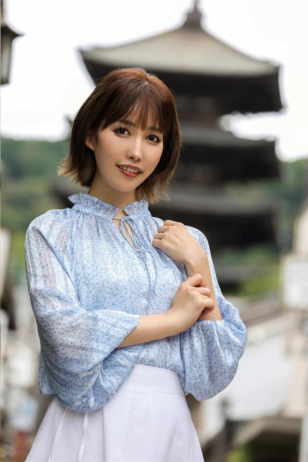 Beautiful Shiori Tokunaga Travel Guide Photo Collection - 78 High-Quality Images