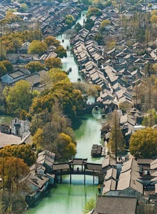 Top China Autumn Destinations Attracting International Tourists - image 1