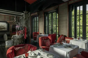 Inside Da Nang’s First Michelin-Starred Culinary Landmark - image 4