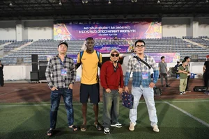 The Rise of Urban Street Style: Exploring the 'Anh Long' Fashion Phenomenon - image 2