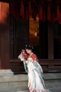 YiTuYu Art Language Vol.5995: The Ethereal Beauty of Cheng Zi Shu - image 13