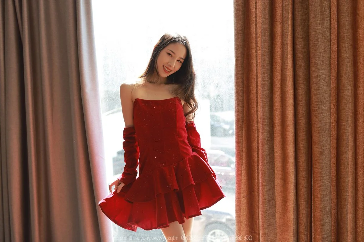 IESS SXJ No.1622: Sophisticated Fashion Gallery Featuring Mei Ko