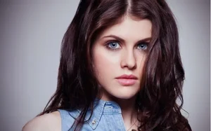 Top 10 Most Beautiful Women in the World: A Celebration of Global Beauty - image 5