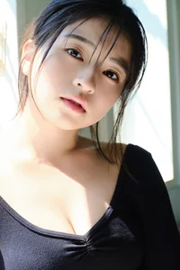 Honoka Sasaki Digital Photo Book: Exploring the Ethereal Beauty of 'Awai Tokimeki Vol. 2' - image 9