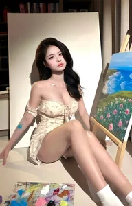 Stunning Artistic Aesthetic: Elegant Cosplayer Nguyễn Hữu Kiều Oanh Captures Hearts with Graceful Painting-Themed Photoshoot and Soft Visuals - image 4