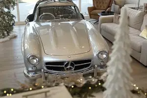 Million-Dollar Dream: Collector Trades Bugatti Veyron for Legendary Mercedes-Benz 300 SL Gullwing 1955 - image 4