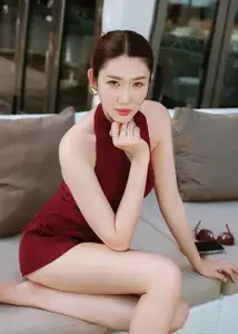 Actress Thuy Ngan and Vo Canh: Love Story, Career, and Memorable Moments - image 2