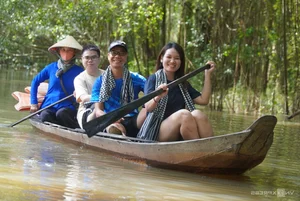 Wildlife Wonders: The Massive Bird Breeding Grounds of Dong Thap - image 7