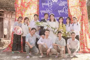 Stunning Ninh Binh Wedding Photography: A Creative Couple's Viral Photo Shoot in Vietnam - image 5