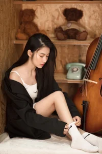 Exquisite Indoor Poetic Photography: Capturing Timeless Elegance and Soft Aesthetic Moods - image 0