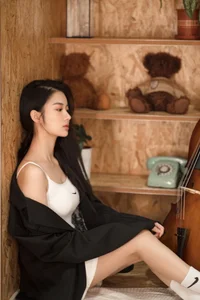 Exquisite Indoor Poetic Photography: Capturing Timeless Elegance and Soft Aesthetic Moods - image 1