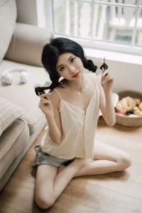 Stunning Portraits in YiTuYu Art Language Vol.7371 Featuring Model Chi Zi - image 13