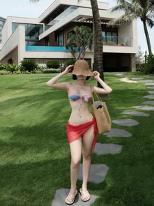Sizzling Summer Vibes: Ha Noi’s Top Influencers Reveal Their Beach Styles - image 1
