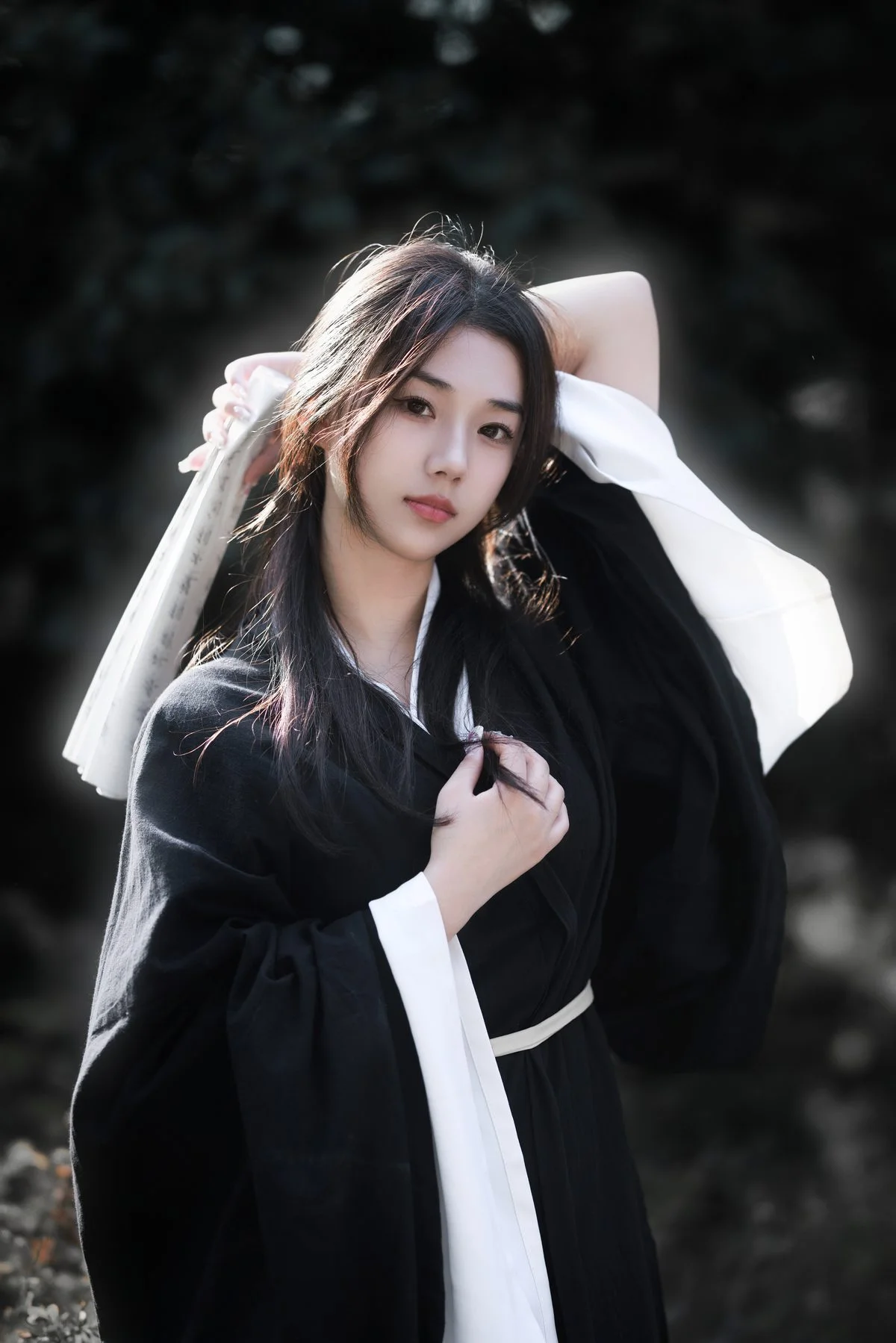 A Deep Dive into YiTuYu Art Language Vol.4605 featuring the Captivating Pei Tong Xue