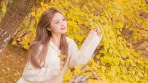 Captivating Art Language Vol.5840 Featuring Gao Li Dai: High-Fashion Portraiture and Design - image 1
