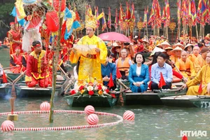 Experience the Majestic Trang An Festival: A Thousand-Year Heritage in Vietnam - image 3