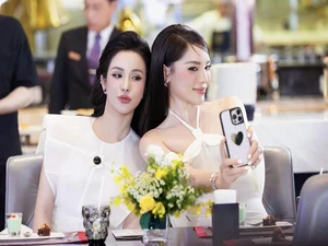 Stunning Fashion Face-Off: Miss Vietnam Ky Duyen and Diep Lam Anh Shine in Glamorous New Red Carpet Gallery - image 0