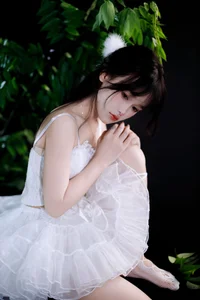 YiTuYu Art Language Vol.7261: Capturing the Grace of Xiao Xiao Yu - image 9