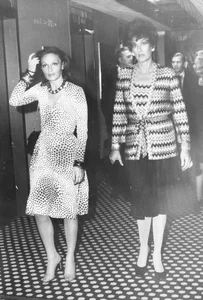 Revolutionary Fashion Trends: Iconic Styles That Redefined the Global Fashion Industry Throughout History - image 8