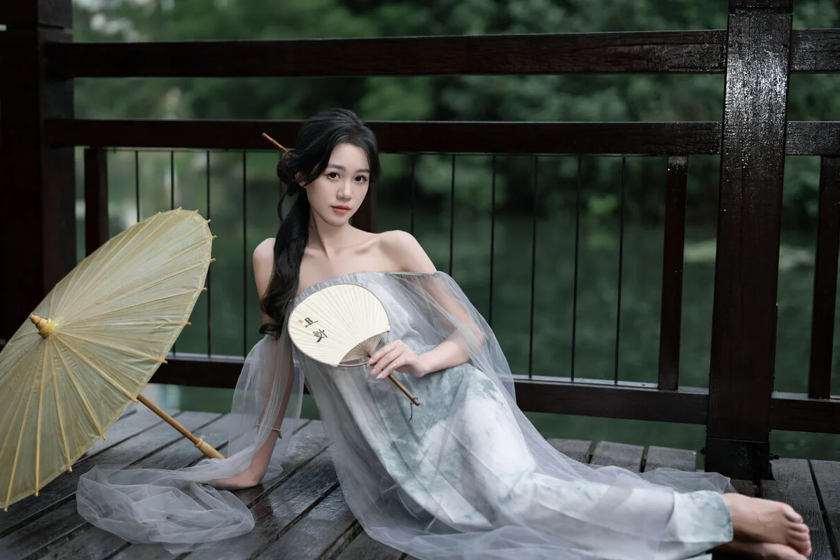 The Ethereal Grace of Da Xi Dacy in Art Language Vol.8897 by the Lake