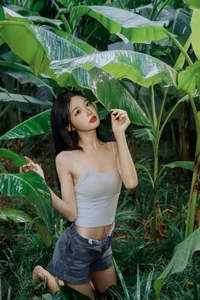 YiTuYu Art Language Vol.10420: Elegant Photographic Series Featuring Model Hu Die - image 8