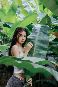 YiTuYu Art Language Vol.10420: Elegant Photographic Series Featuring Model Hu Die - image 2