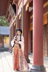 The Intersection of Fashion and Art: YiTuYu Art Language Vol.5921 Lsababe Collection - image 19