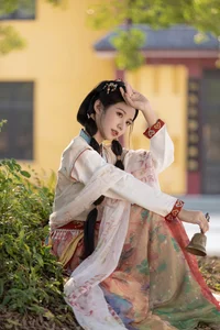 The Intersection of Fashion and Art: YiTuYu Art Language Vol.5921 Lsababe Collection - image 8